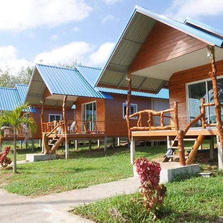 Happy Home Kohjum Koh Jum Luaran gambar